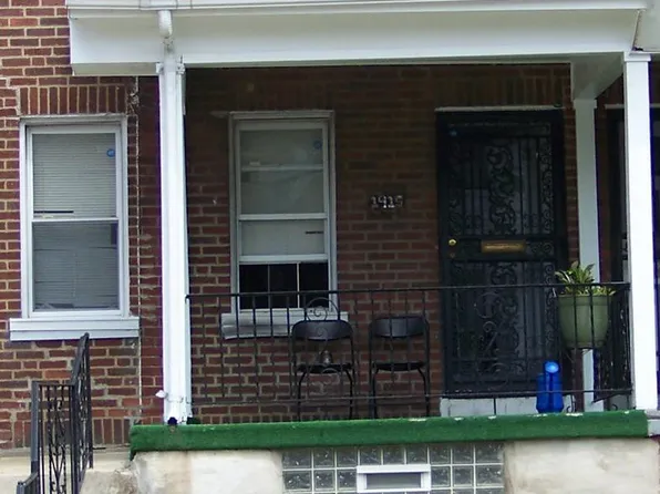 1915 67th Ave, Philadelphia, PA 19138