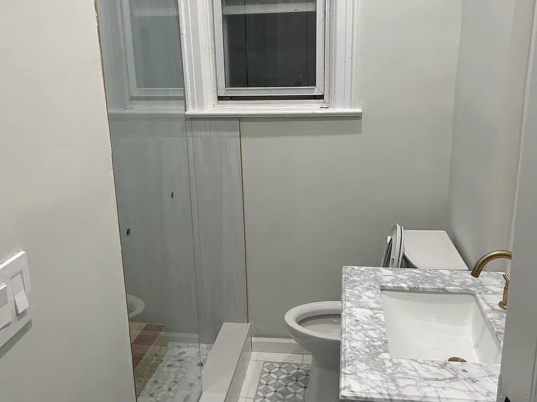 546 Kimball Ave — Photo 5