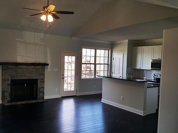 4th image of 3009 Oakleigh Township Dr