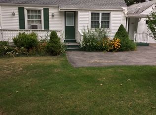 6382 Milestrip Rd, Orchard Park, NY 14127