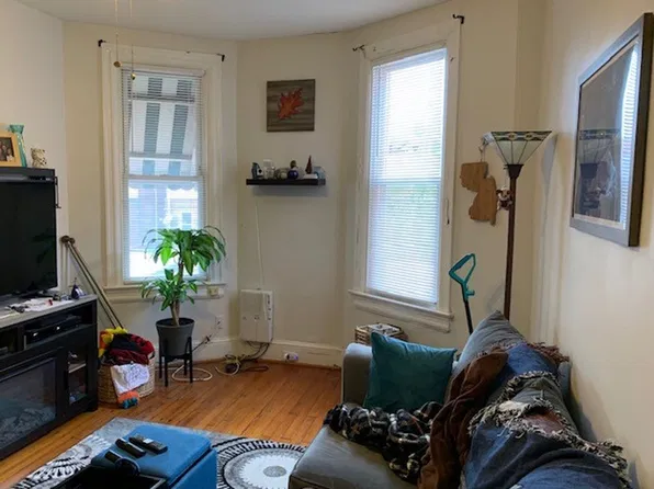 109 R St NW, 109 R St NW APT 2, Washington, DC 20001