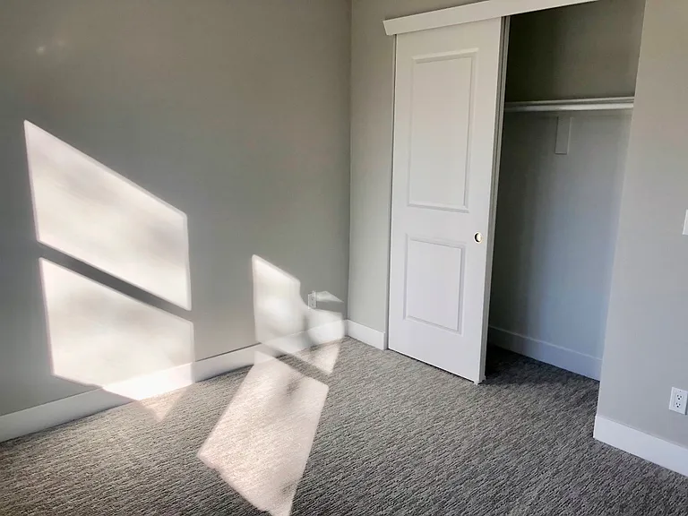 2949 Broadway St #2 — Photo 12
