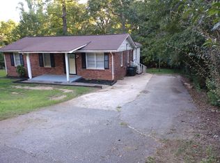 719 W College St, Winnsboro, SC 29180