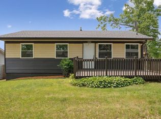 1024 18th St NW, Cedar Rapids, IA 52405