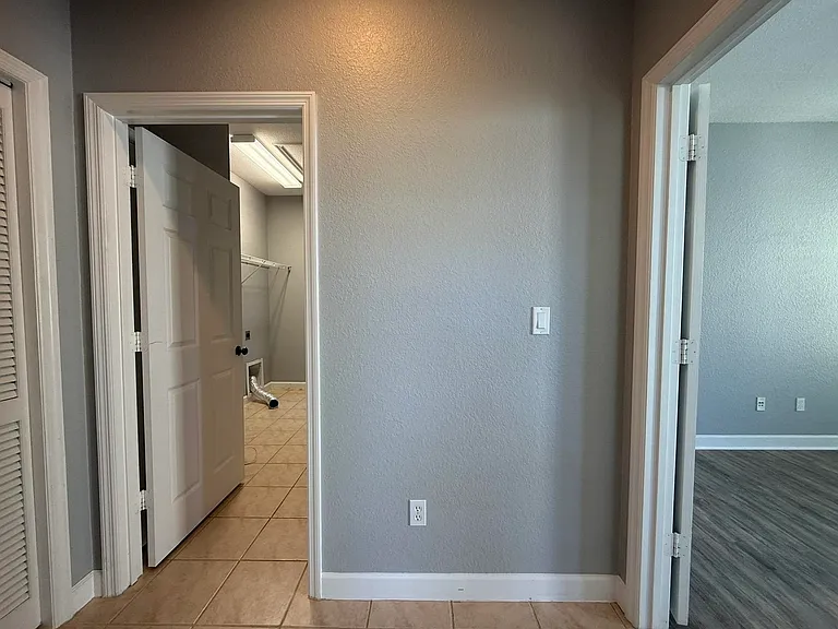 3640 Biltmore Ave — Photo 11