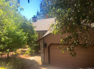 19035 Ravenhill Rd, Hidden Valley Lake, CA 95467