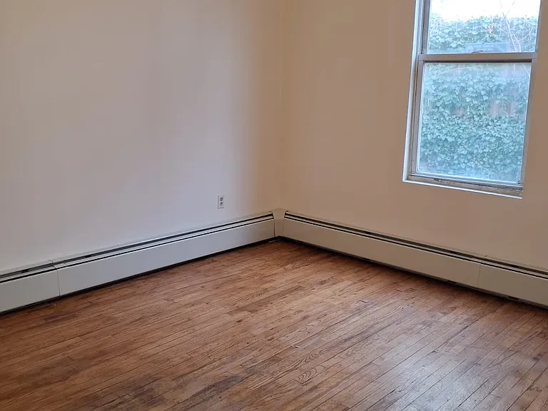 296 Woodworth Ave #2L — Photo 8