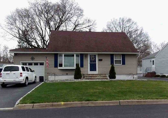 1st image of 72 Riverview Ter