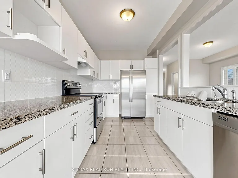 59 Jevons Dr — Photo 11