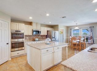 5215 Ganzer Rd W, Krum, TX 76249