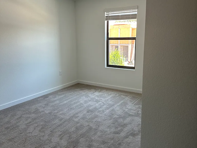 3260 Sustainable Way — Photo 7