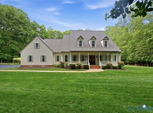 2705 Judes Ferry Rd, Powhatan, VA 23139