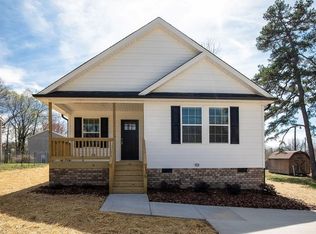 135 Plummer Dr, Archdale, NC 27263