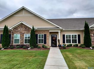 114 Moore Farm Cir NW UNIT 114, Huntsville, AL 35806