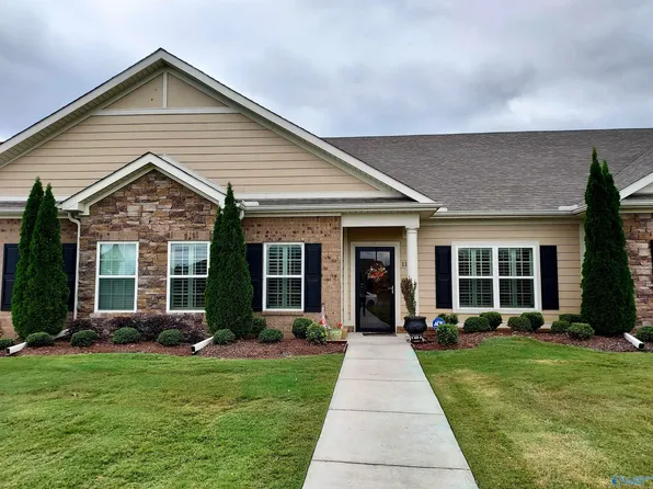114 Moore Farm Cir NW Unit 114, Huntsville, AL 35806