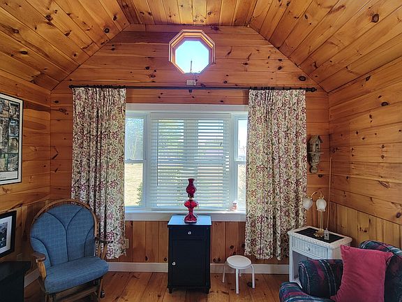 14th image of this home