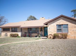 923 W 3rd St, Spur, TX 79370