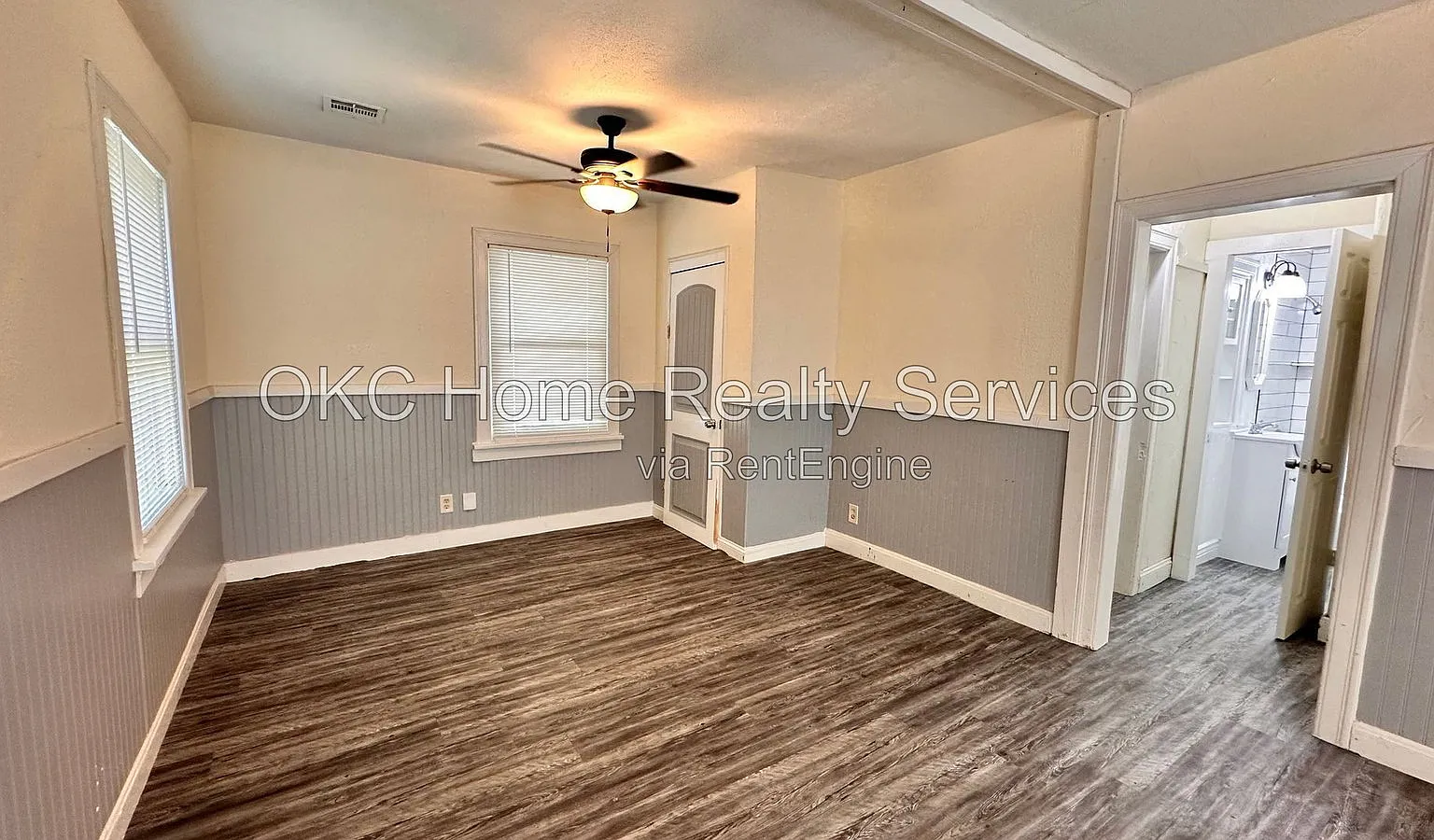 2 bed, 1.0 bath, 740 sqft, $999 — Photo 3
