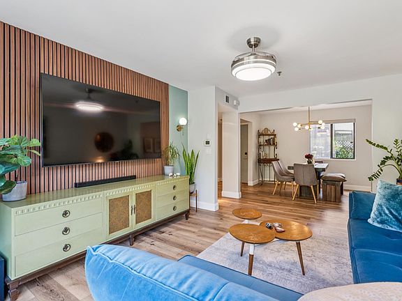 4th image of 242 Sandpiper Court