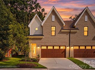 2621 Springway Dr, Charlotte, NC 28205