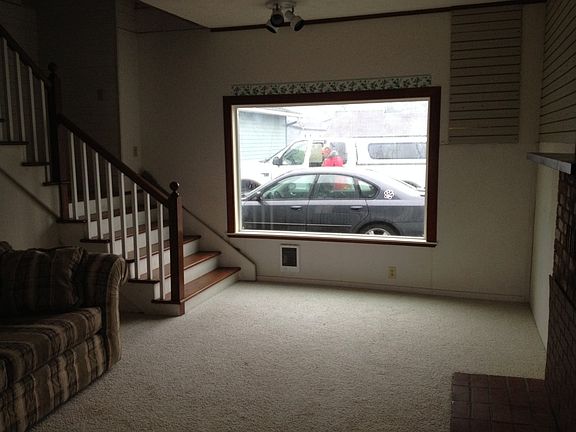 5th image of 101 17th St NE