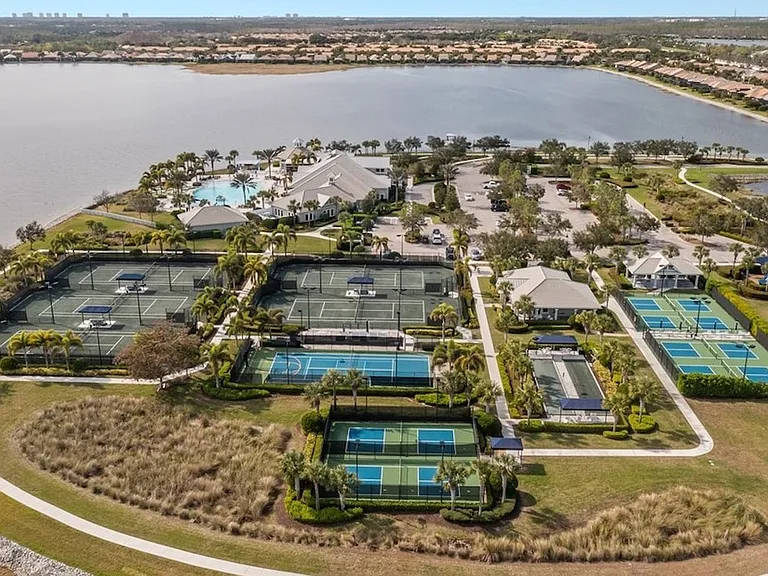 14032 Hawks Eye Ct — Photo 29