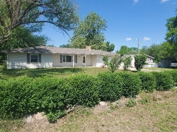 24973 Irving Rd, Humboldt, KS 66748