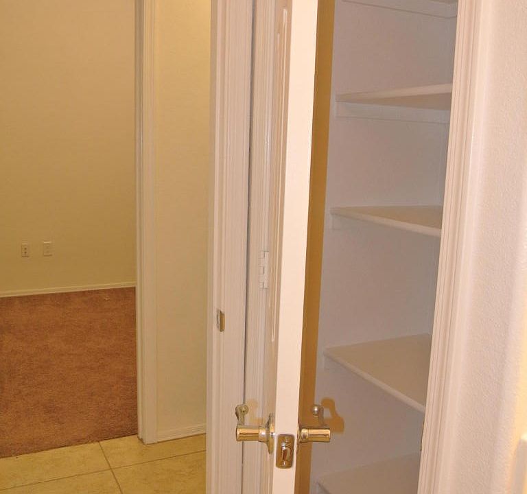 1st image of 2605 E Sunland Ave