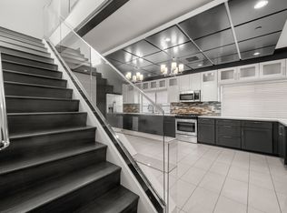 2131 S Beverly Glen Blvd APT 5, Los Angeles, CA 90025