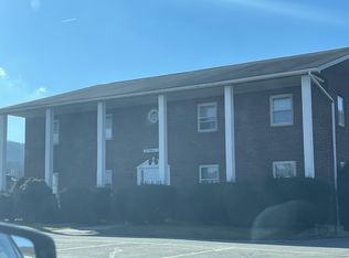 25 Hinkley Dr #4, Hallstead, PA 18822