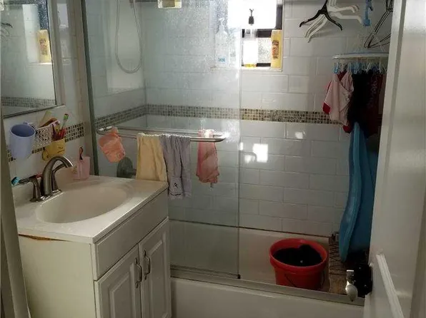 44-11 Macnish St #4B, Queens, NY 11373