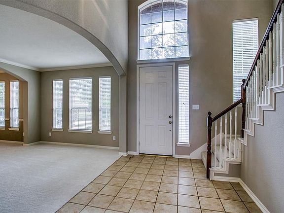 2nd image of 4489 White Rock Ln