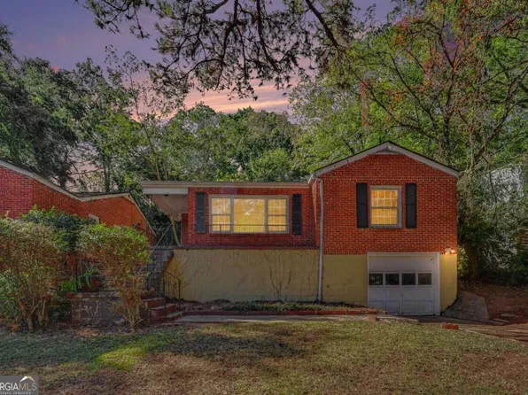 2639 Jewel St, East Pt, GA 30344
