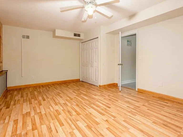 2315 Castle Royale Dr — Photo 20