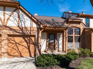 2923 Brighton Ct, Westchester, IL 60154