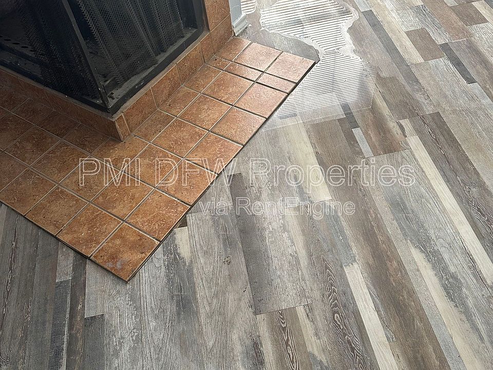 2nd image of 4715 N Galloway Ave