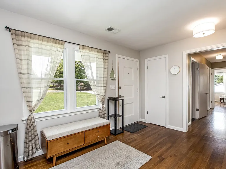 2158 Brookview Dr #A — Photo 18