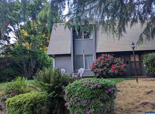 1123 Cardinal St NW, Salem, OR 97304