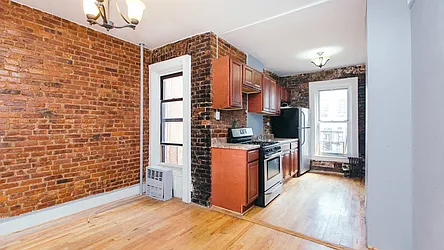 1428 Putnam Avenue, #2R