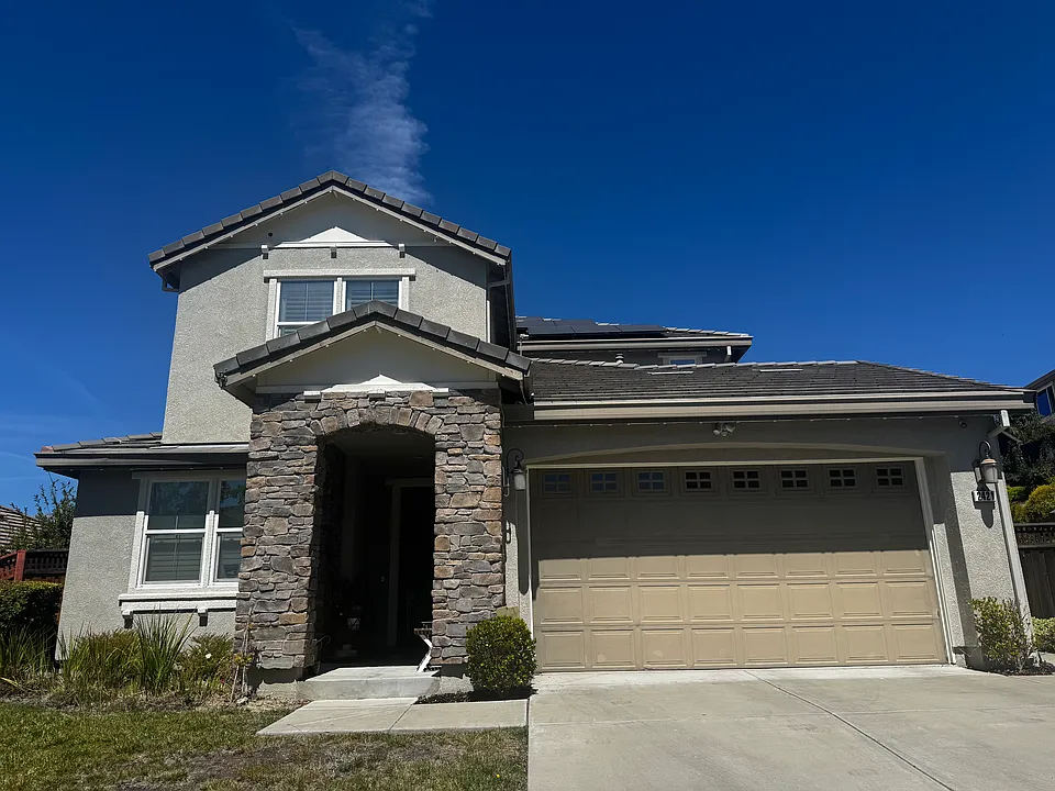 2421 Cantalise Dr