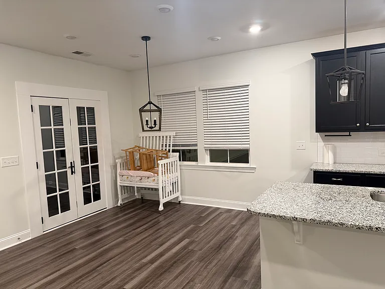 1025 Bellewood Park Dr — Photo 9