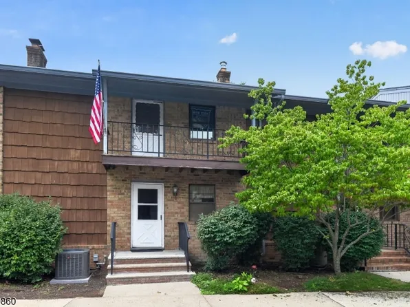 910-4 Renate Drive, Hillsborough Twp., NJ 08844