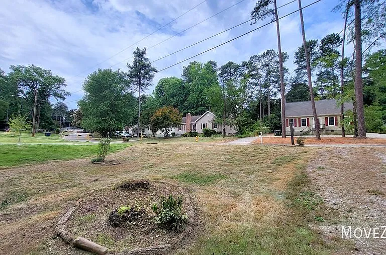 1100 Harper Rd — Photo 11