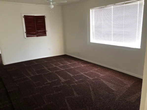 26591 Winchester Rd, Hemet, CA 92545