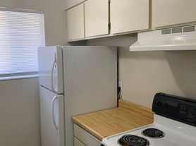 4371 / 4365 S Fairbourne Ave