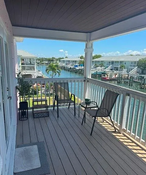 5156 Beach Dr SE #C — Photo 3