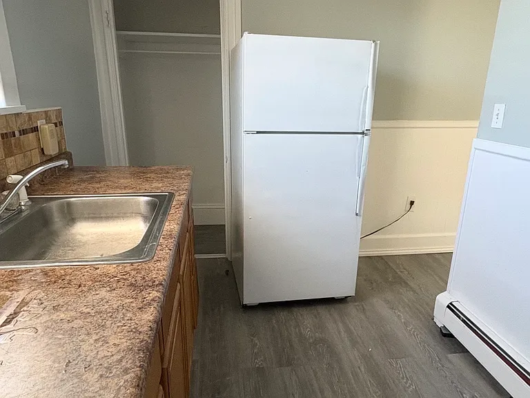 93 Prospect St #2L — Photo 6
