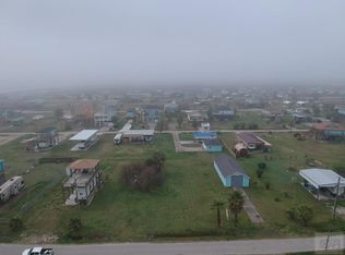 875 Selwyn Rd, Crystal Beach, TX 77650