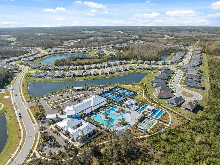 16787 Shell Bay Dr — Photo 47