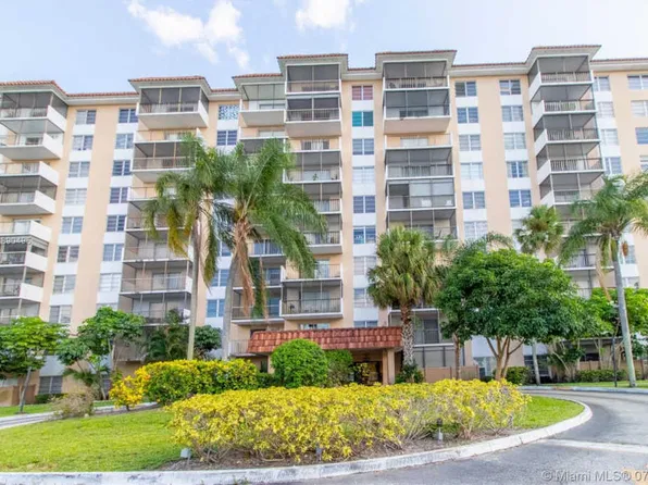 4174 Inverrary Dr APT 501, Lauderhill, FL 33319